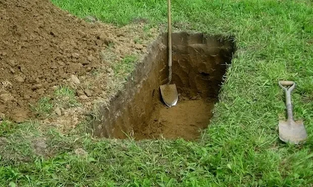 Các yếu tố phong thủy cần xem xét khi chọn vị trí huyệt mộ