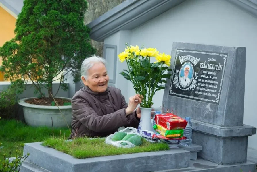 Tại sao cần chú ý đến những điều kiêng kỵ khi đi thăm mộ