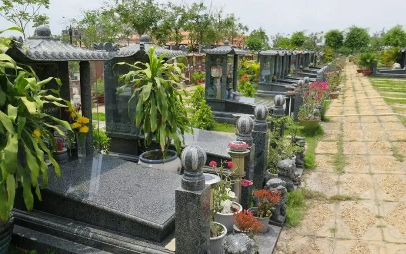 Giới thiệu về ý nghĩa của nghĩa trang trong văn hóa Việt Nam