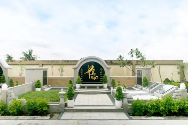 Tầm quan trọng của việc đặt mộ gia tộc đúng phong thủy