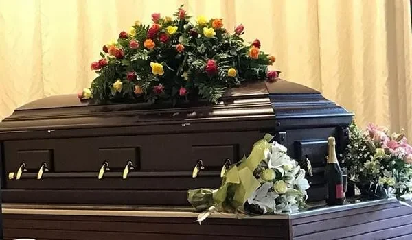 Bảo hiểm mai táng là gì